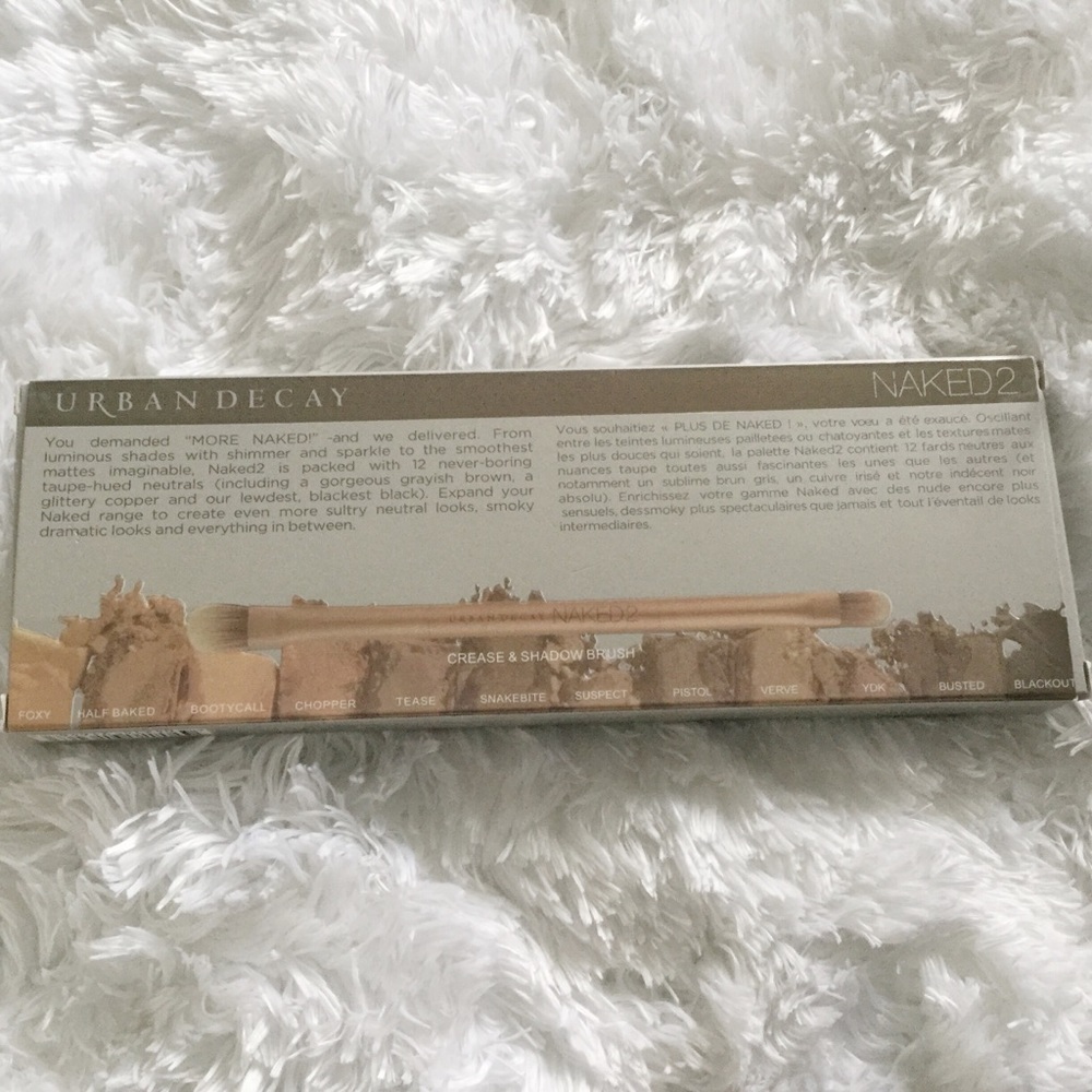 HOST PICK Urban Decay Naked2 Palette NIB - Picture 4 of 4